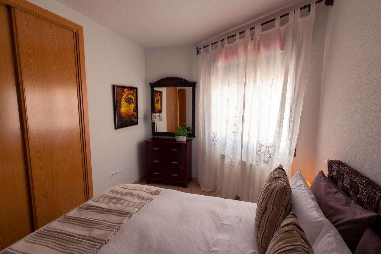 El Castillo Apartment La Adrada